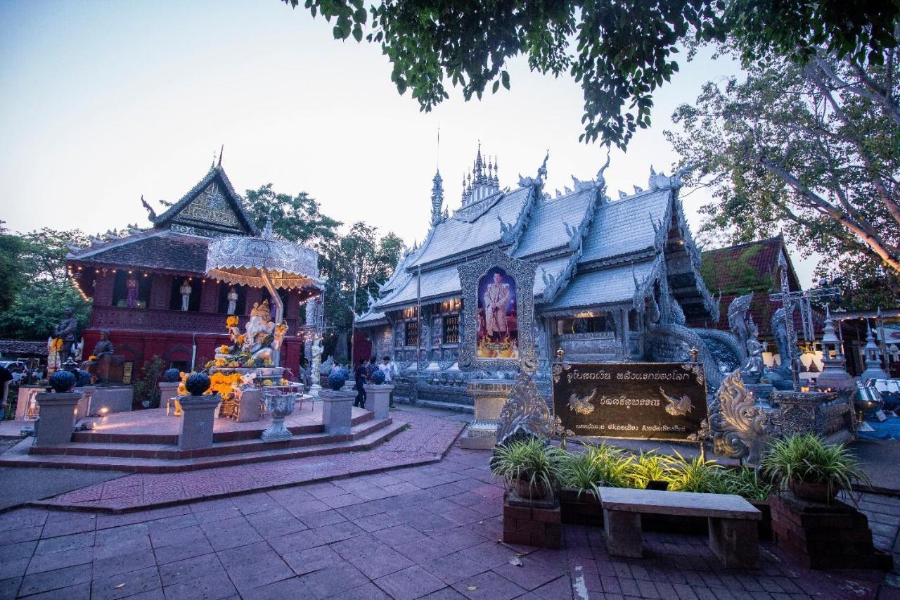 Go Inn Night Bazaar Chiang Mai — Photos 1